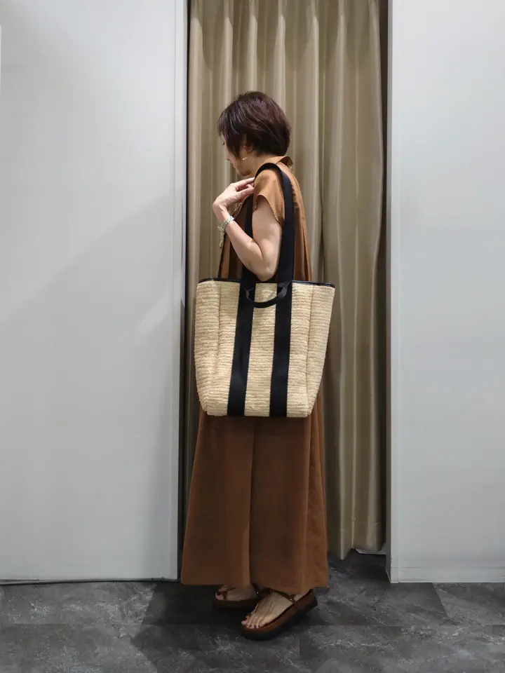 自由区 鶴田 コーディネート画像