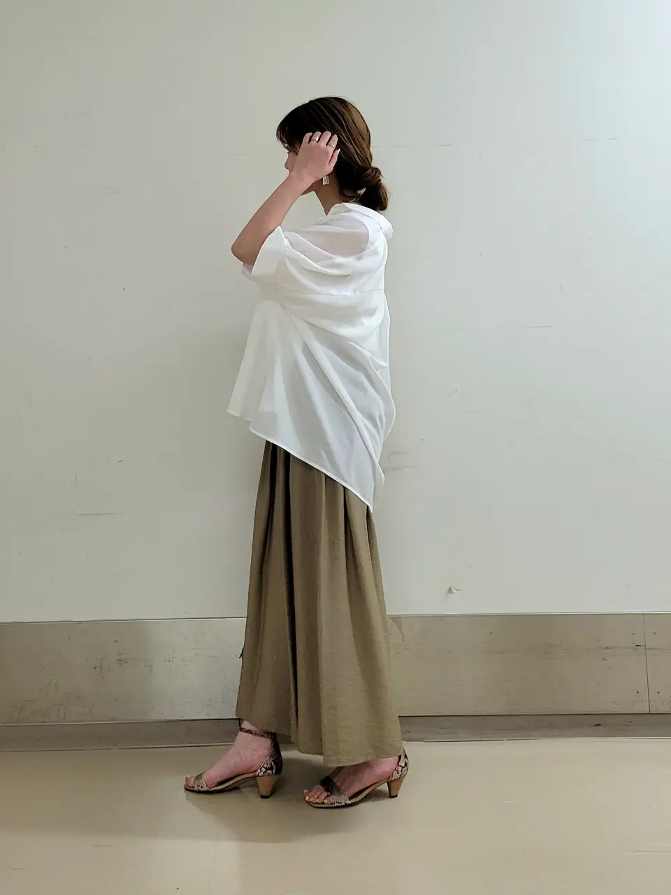 自由区 濱地 コーディネート画像