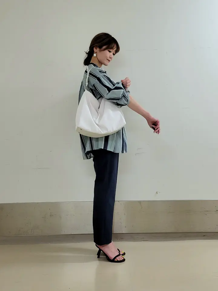 自由区 濱地 コーディネート画像