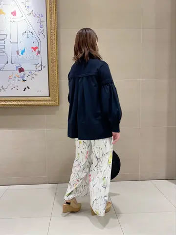 自由区 うめだ コーディネート画像