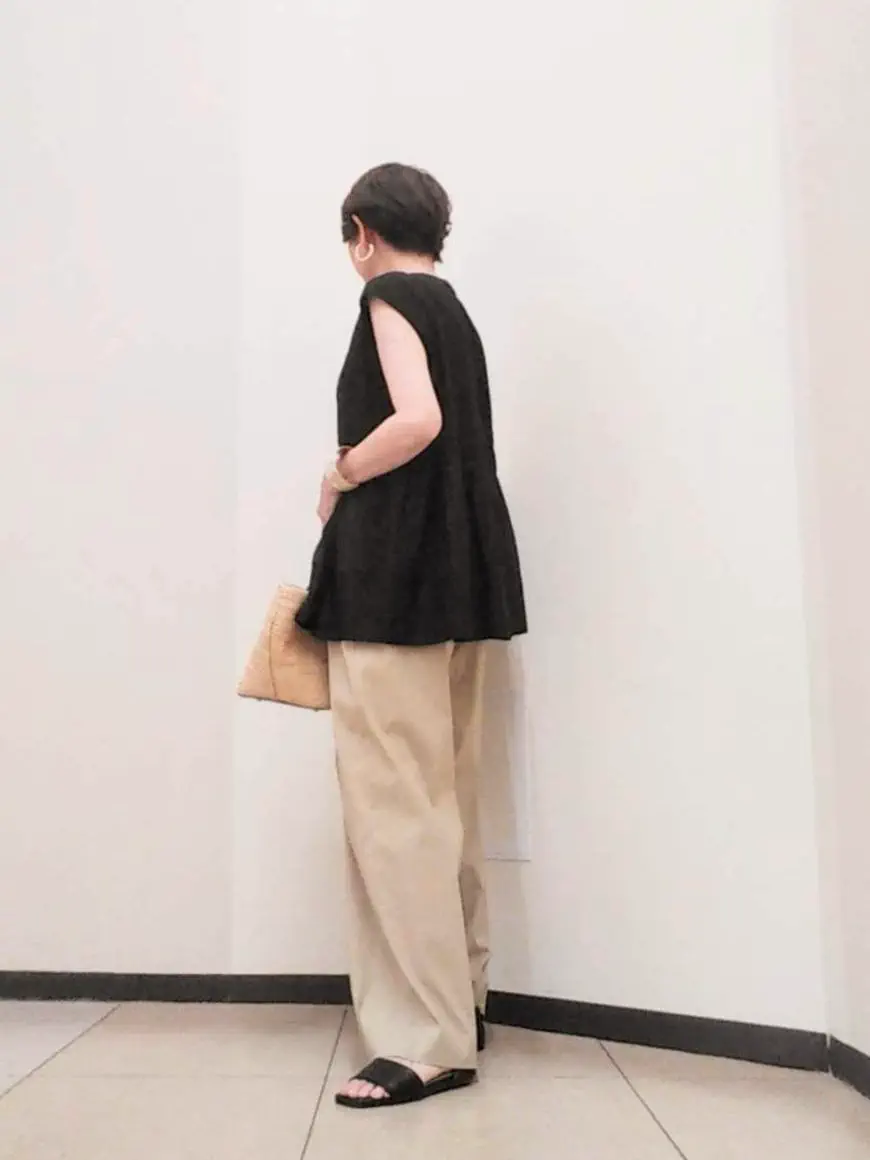 自由区 浅野 コーディネート画像