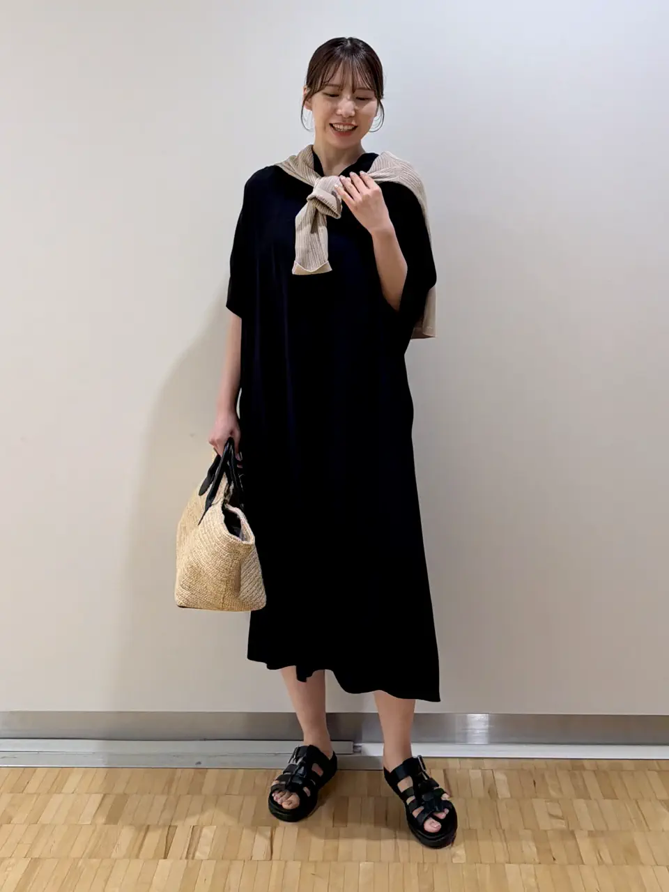 自由区 森川 コーディネート画像