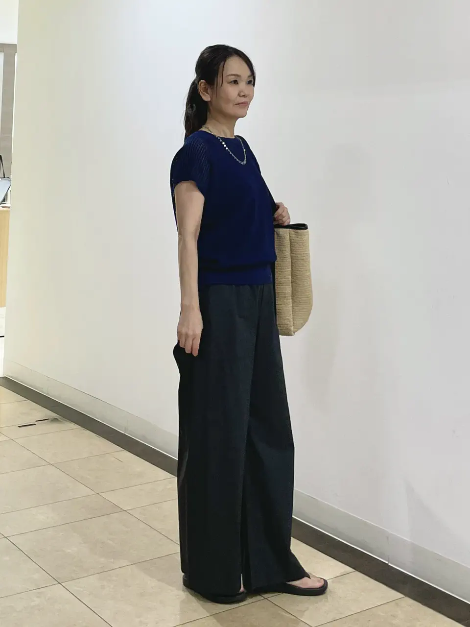 自由区 永石 コーディネート画像