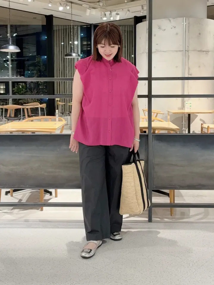 自由区 うめだ コーディネート画像