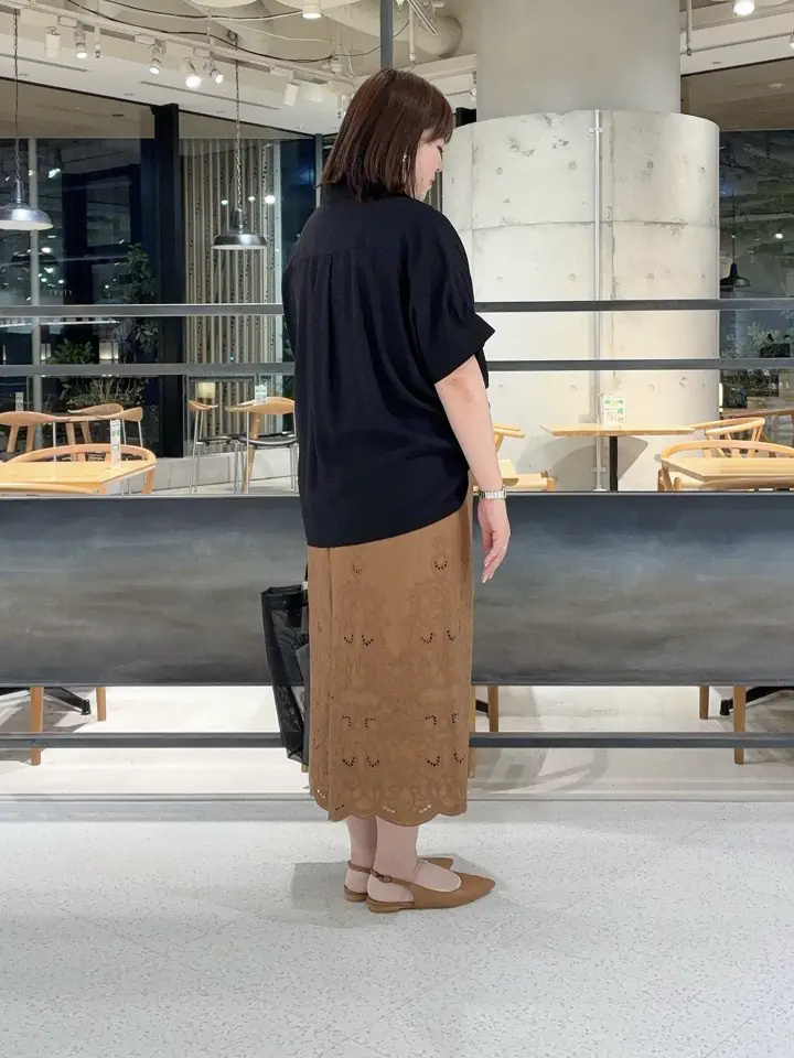 自由区 うめだ コーディネート画像