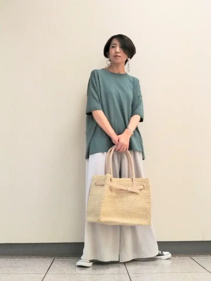 自由区 浅野 コーディネート画像