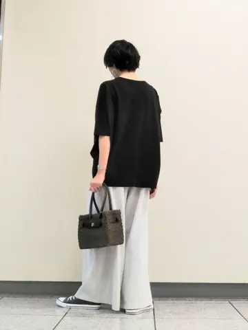 自由区 浅野 コーディネート画像