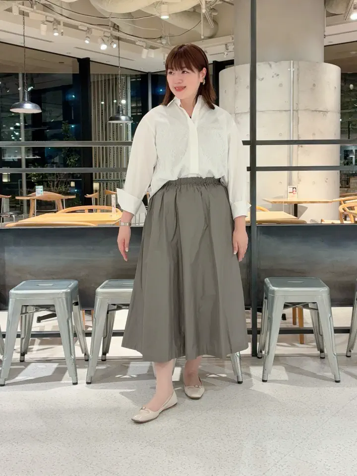 自由区 うめだ コーディネート画像