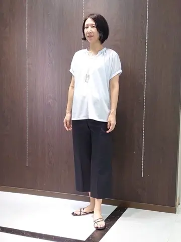 自由区 井上 コーディネート画像