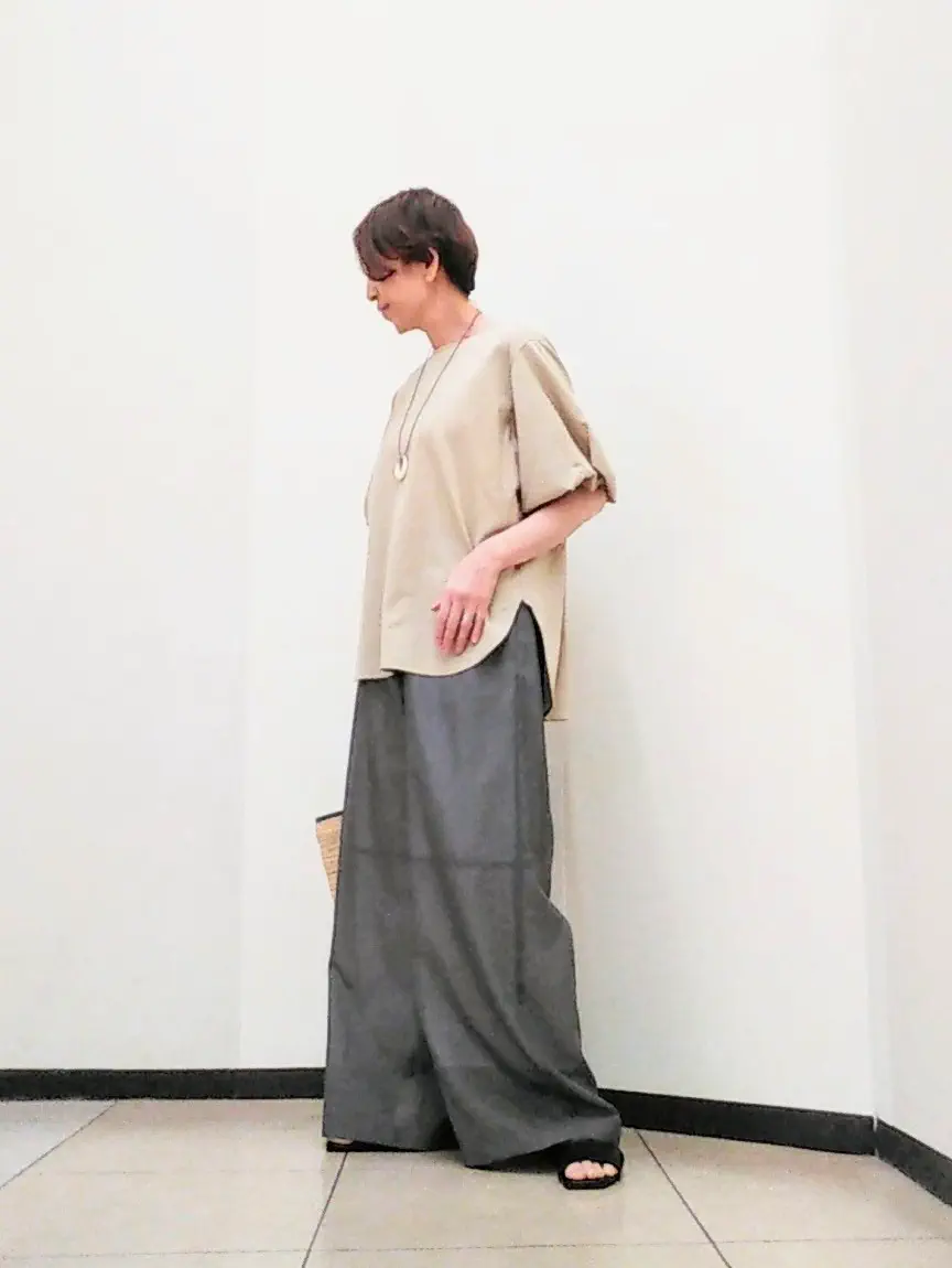 自由区 浅野 コーディネート画像