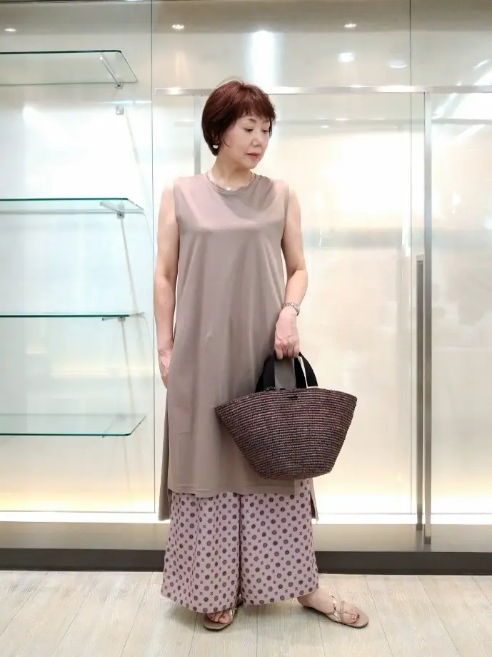 自由区 鶴田 コーディネート画像