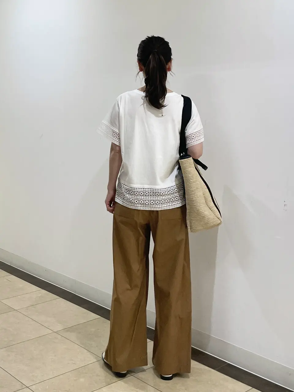 自由区 永石 コーディネート画像