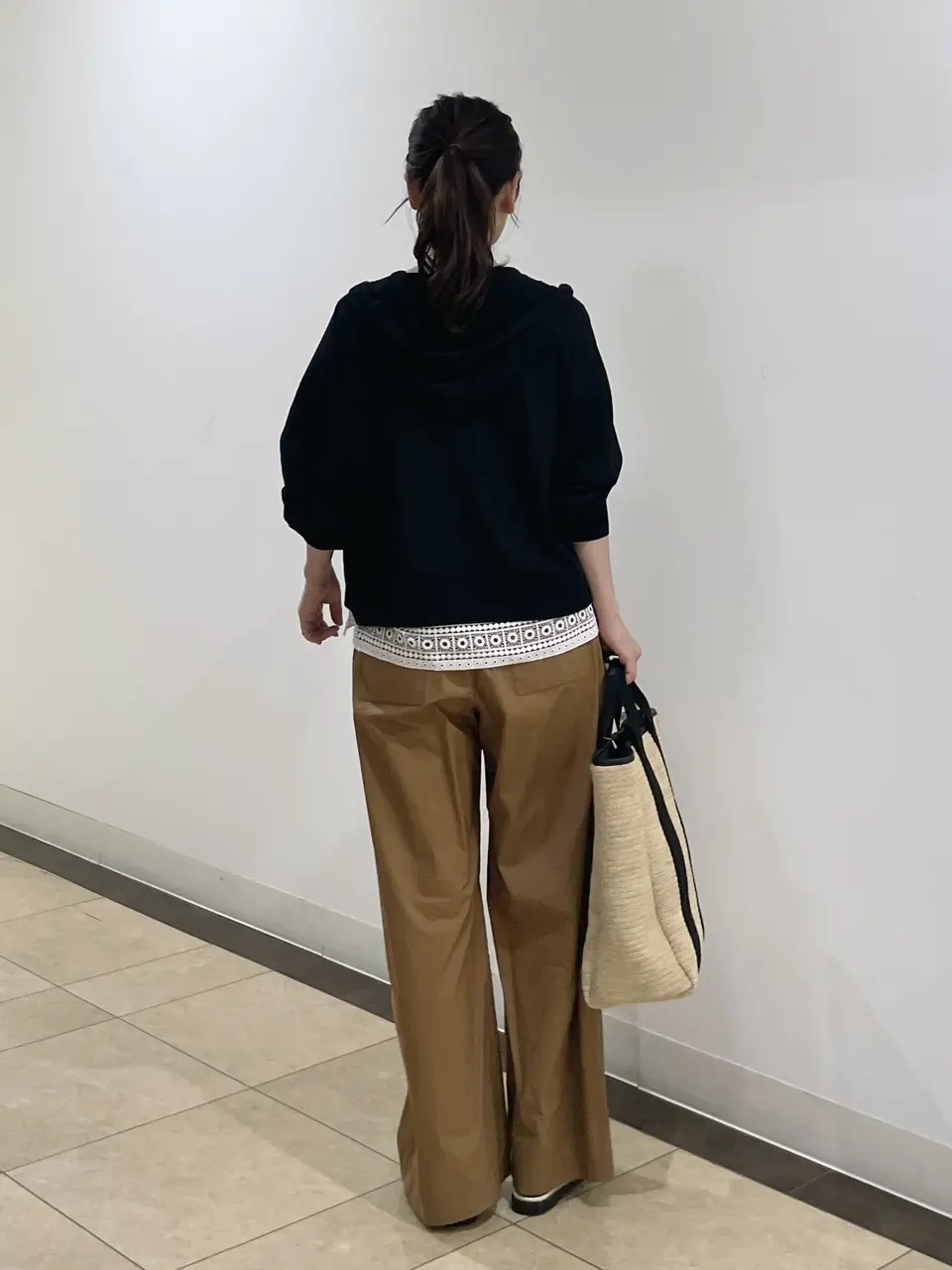 自由区 永石 コーディネート画像