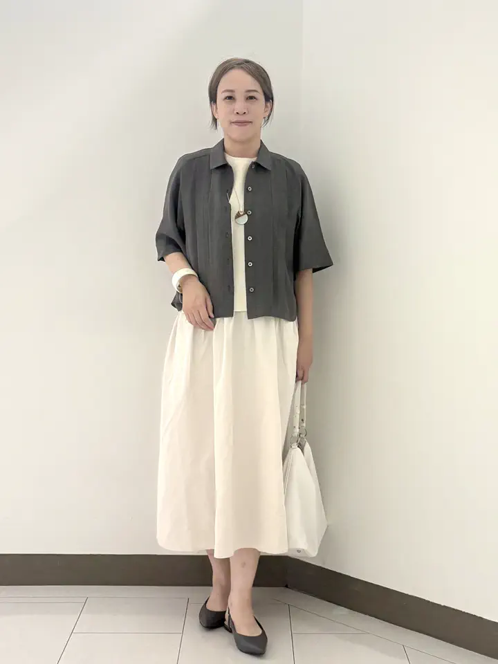 自由区 南 コーディネート画像