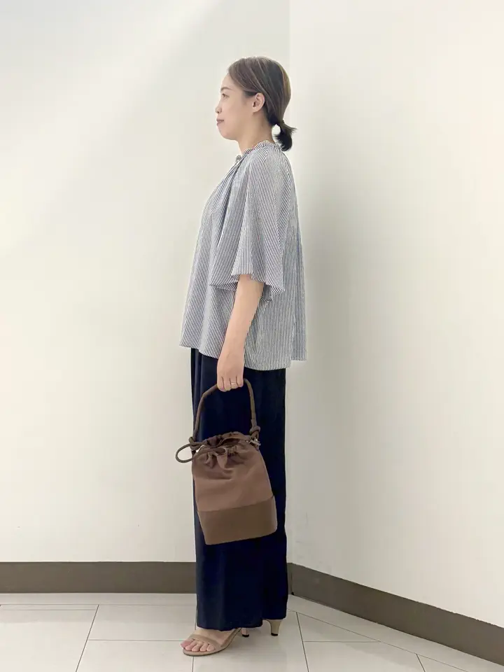 自由区 南 コーディネート画像