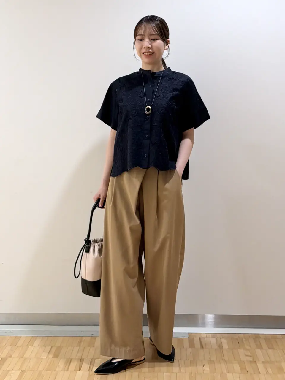 自由区 森川 コーディネート画像