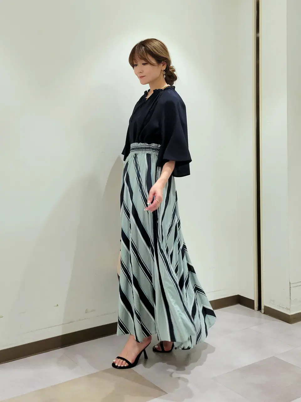 自由区 濱地 コーディネート画像