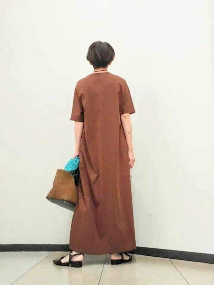 自由区 浅野 コーディネート画像