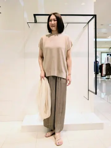 自由区 奥山 コーディネート画像