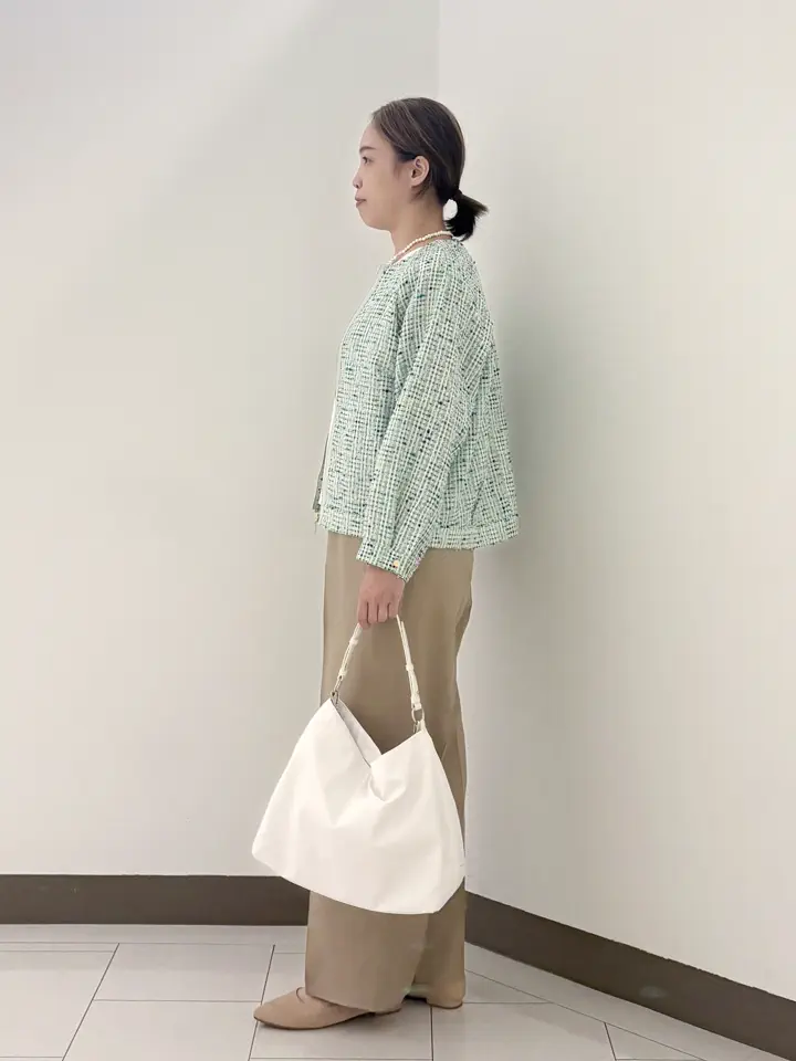 自由区 南 コーディネート画像