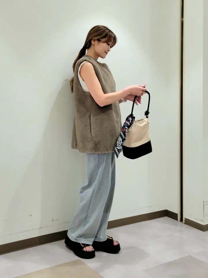 自由区 濱地 コーディネート画像