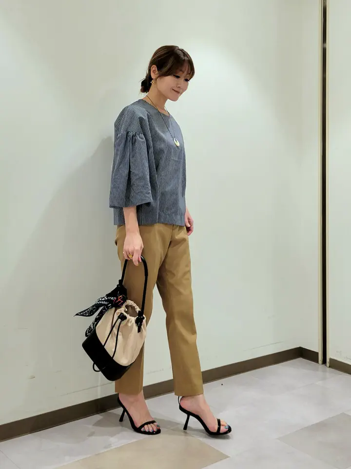 自由区 濱地 コーディネート画像