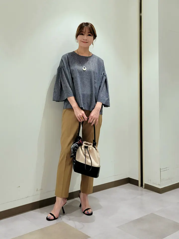 自由区 濱地 コーディネート画像