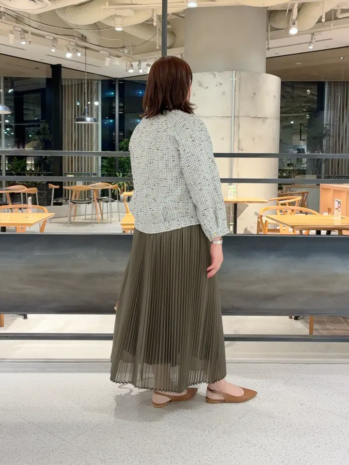 自由区 うめだ コーディネート画像