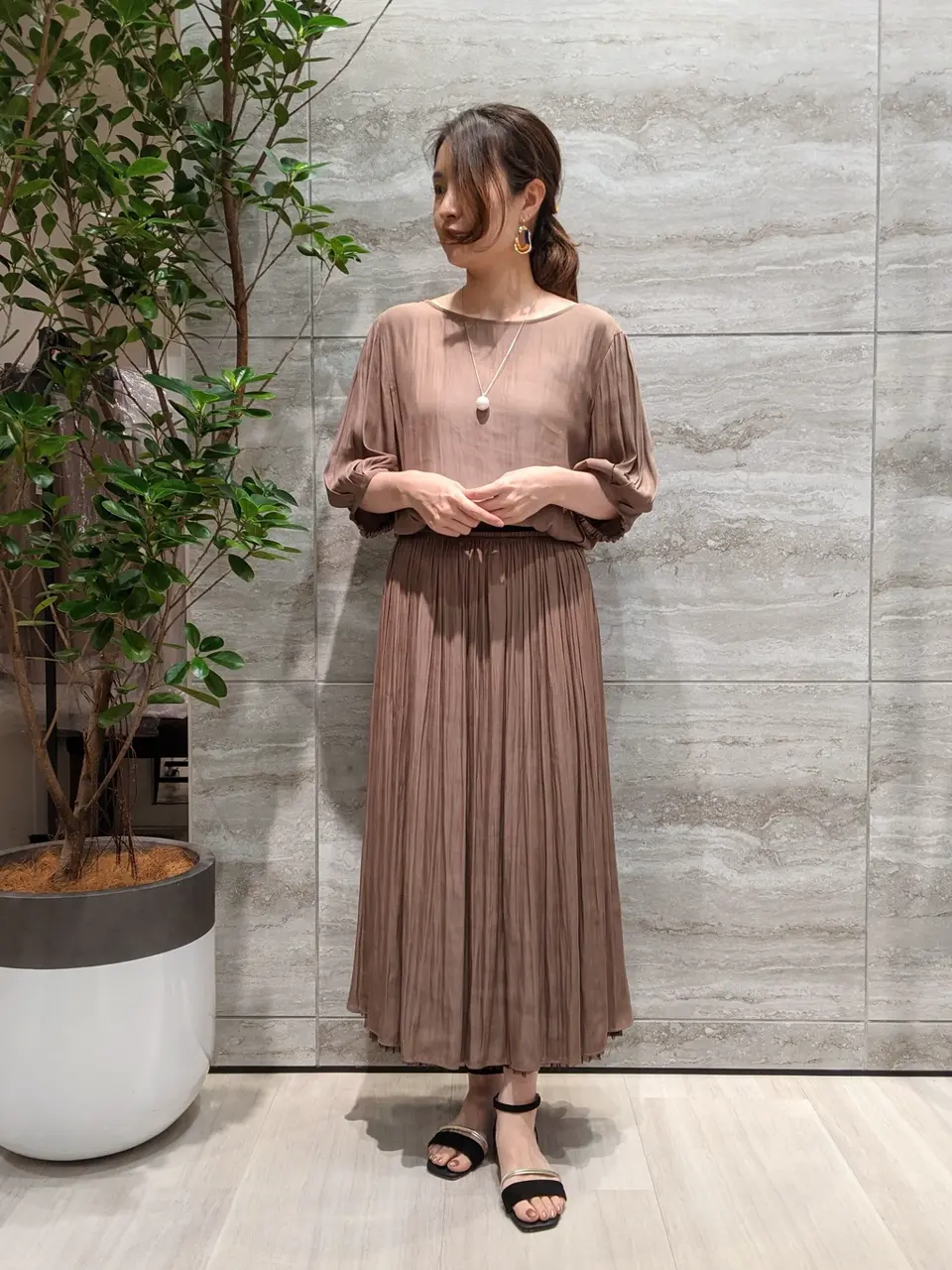 自由区 Nakai コーディネート画像