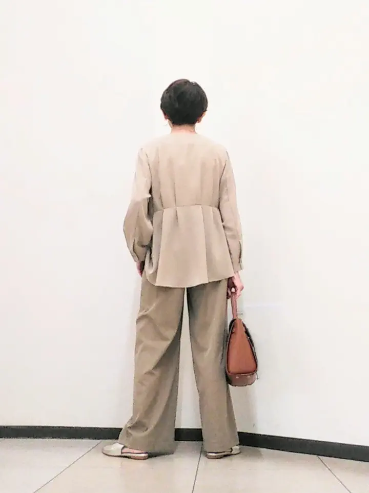 自由区 浅野 コーディネート画像