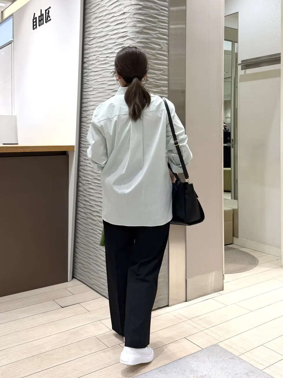 自由区 鈴木 コーディネート画像