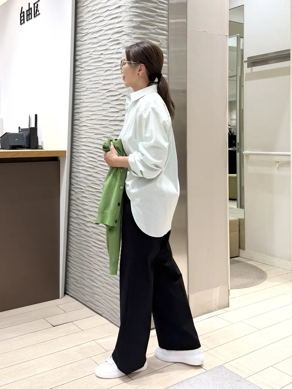 自由区 鈴木 コーディネート画像