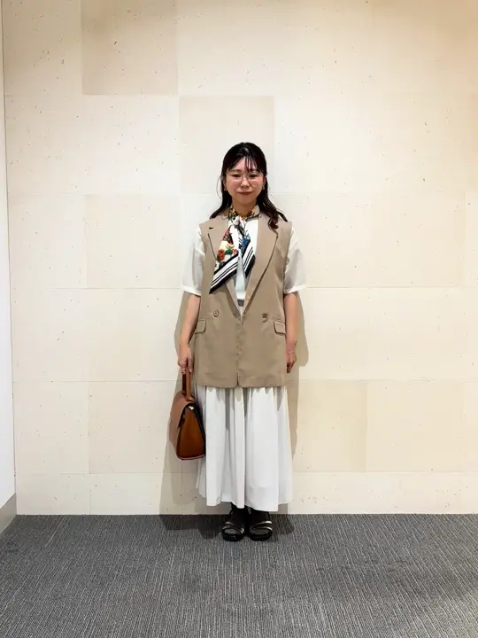 自由区 小林 コーディネート画像
