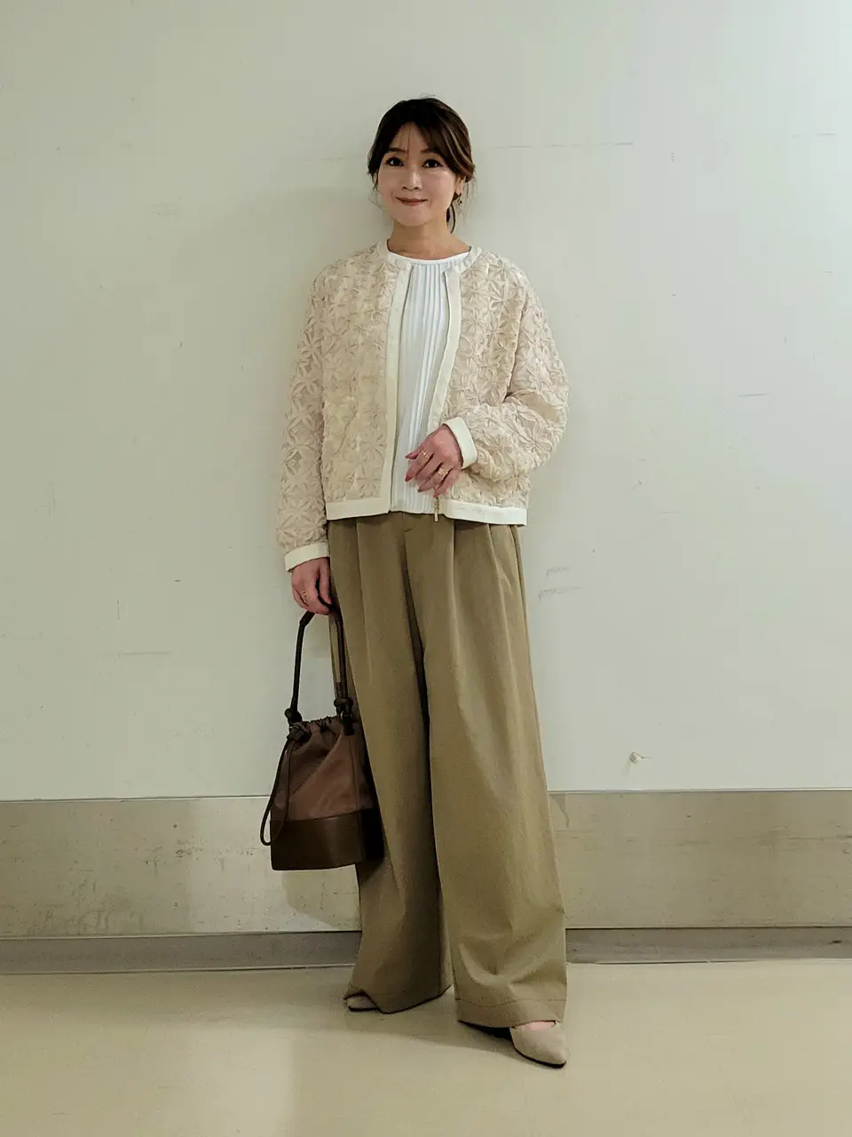 自由区 濱地 コーディネート画像