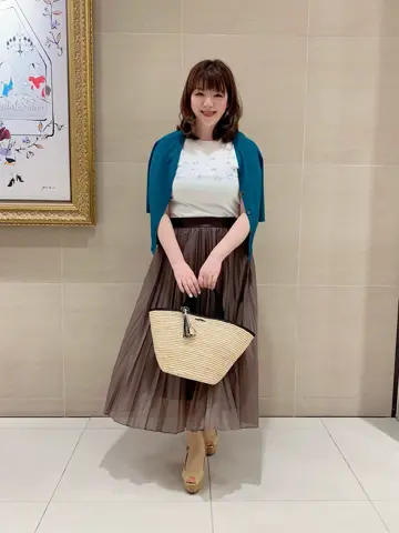 自由区 うめだ コーディネート画像