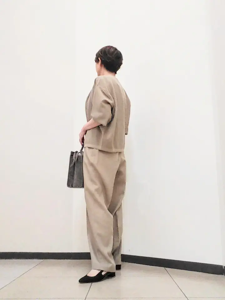 自由区 浅野 コーディネート画像