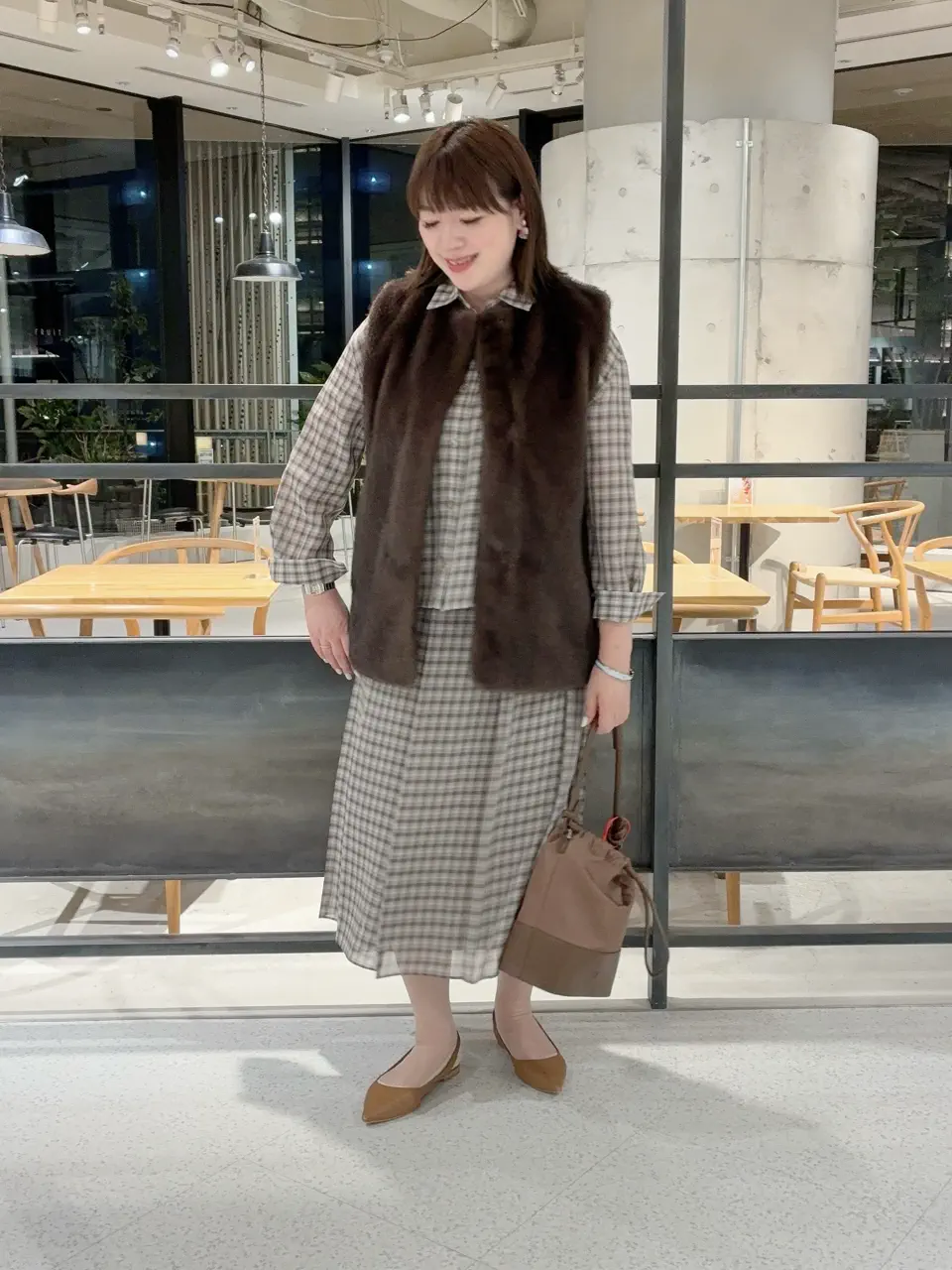 自由区 うめだ コーディネート画像