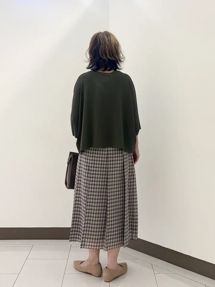 自由区 南 コーディネート画像