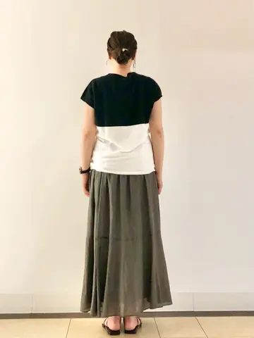 自由区 藤﨑 コーディネート画像