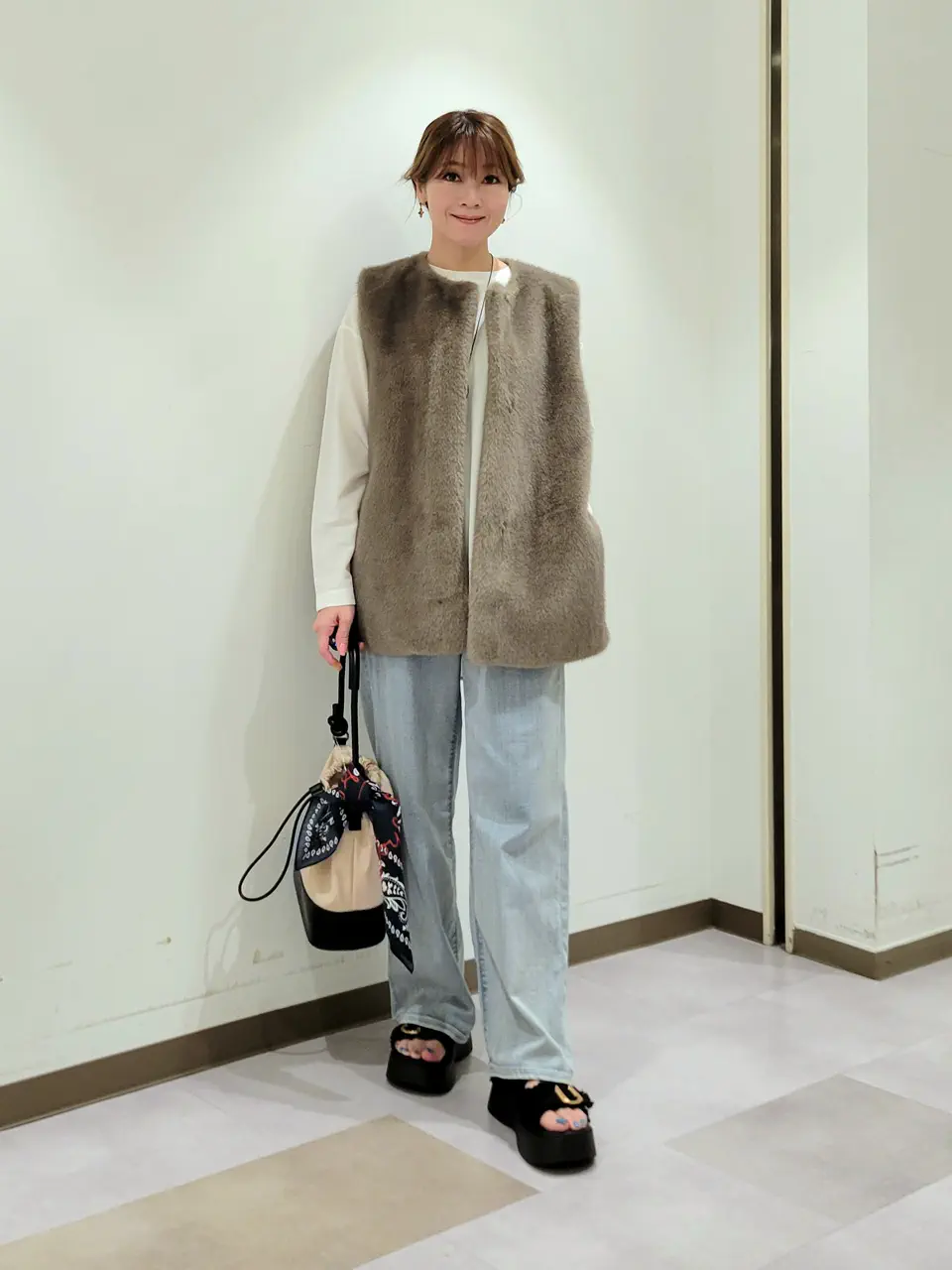 自由区 濱地 コーディネート画像