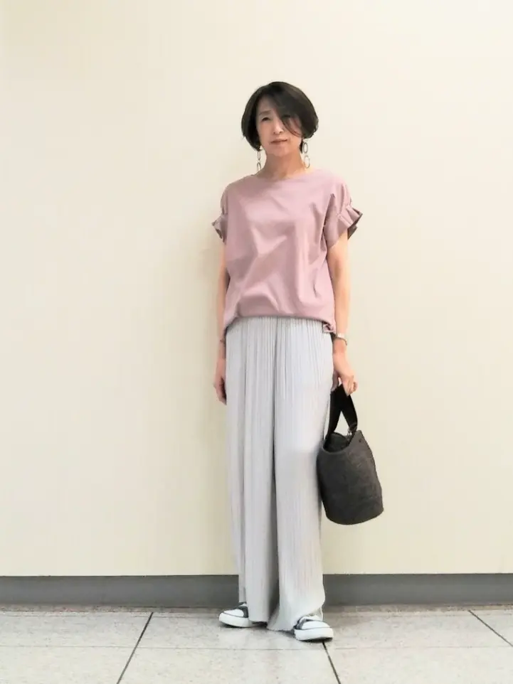 自由区 浅野 コーディネート画像