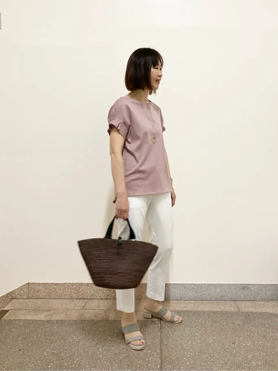 自由区 阿部 コーディネート画像