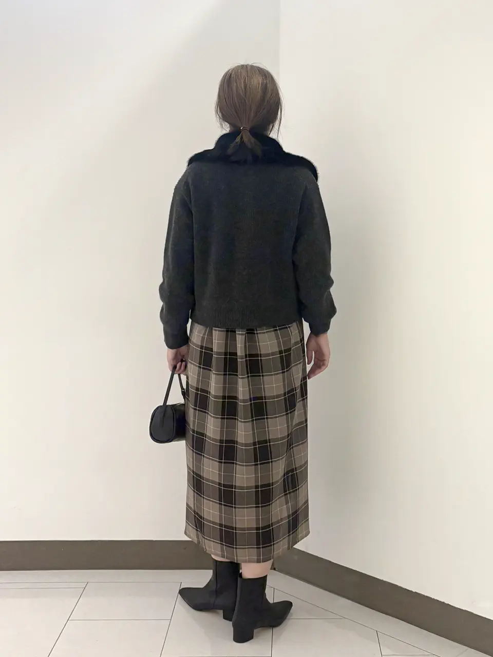 自由区 南 コーディネート画像
