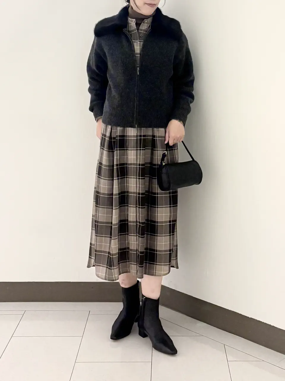自由区 南 コーディネート画像