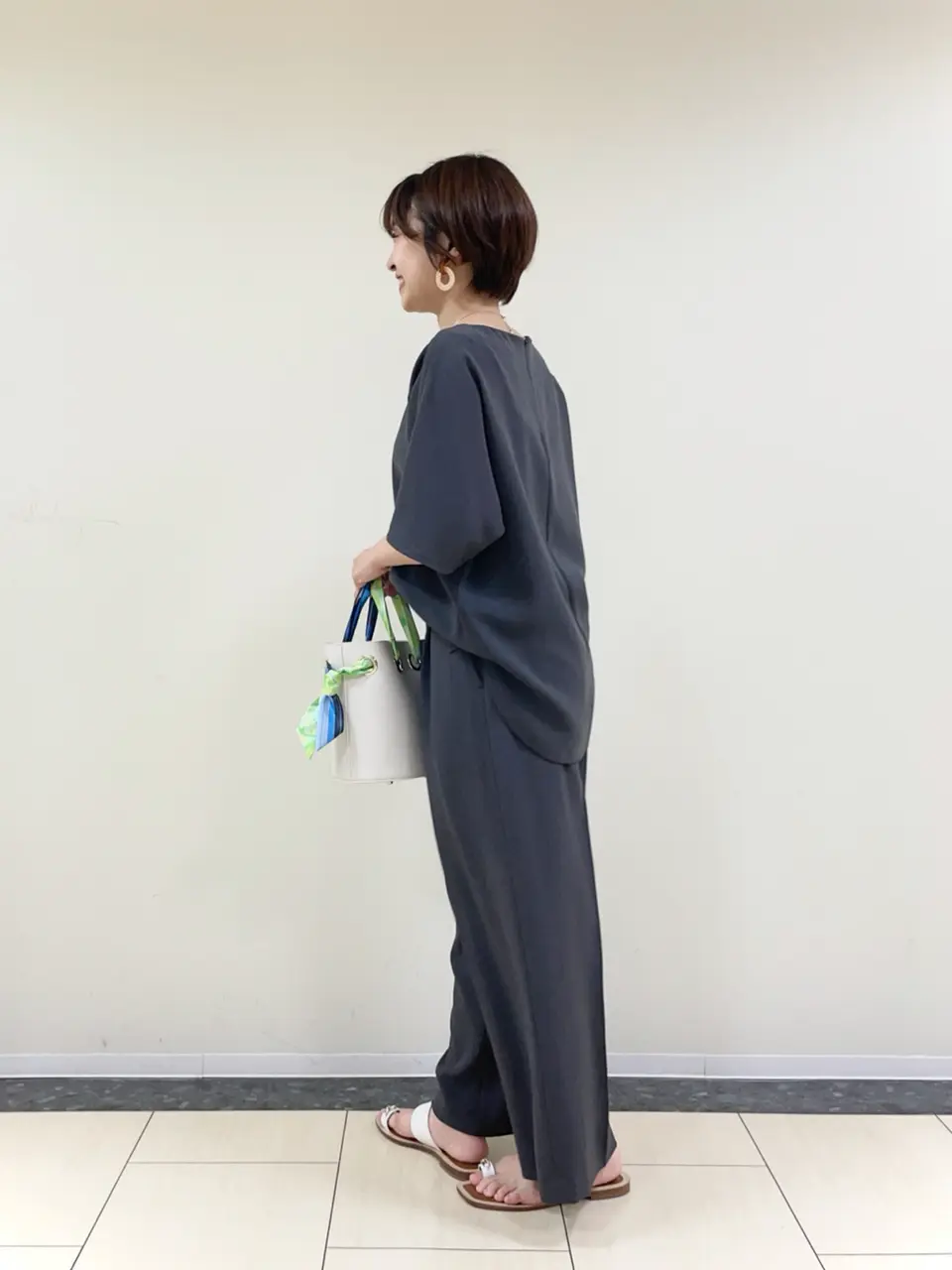 自由区 佐藤 コーディネート画像