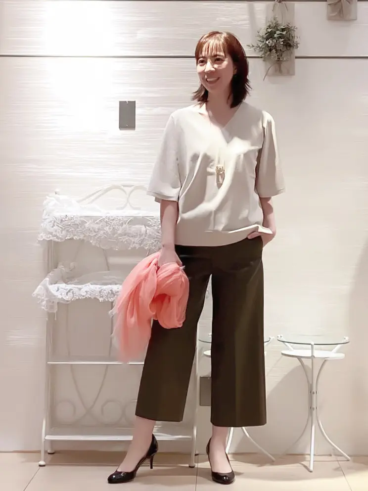  丸尾 コーディネート画像