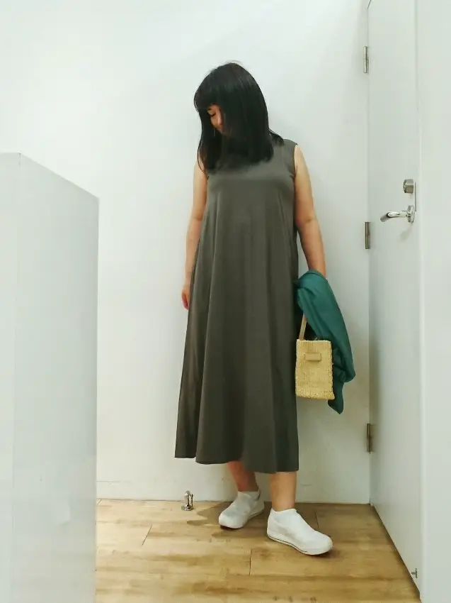 自由区 スタッフ コーディネート画像