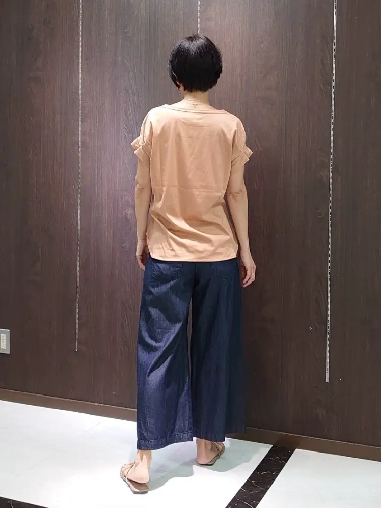 自由区 井上 コーディネート画像