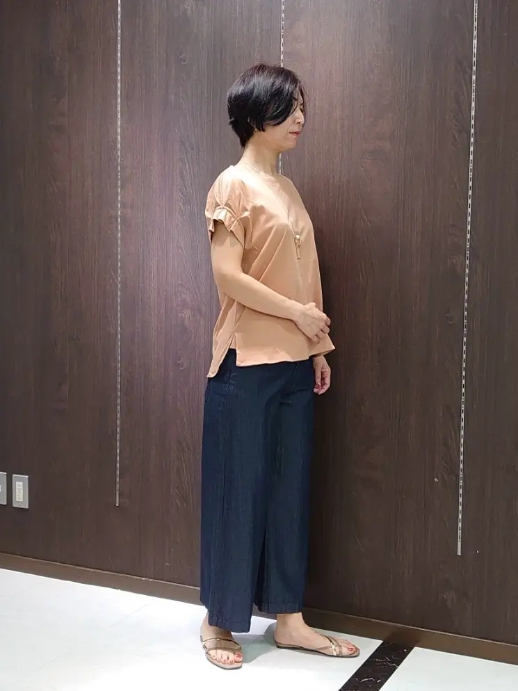 自由区 井上 コーディネート画像