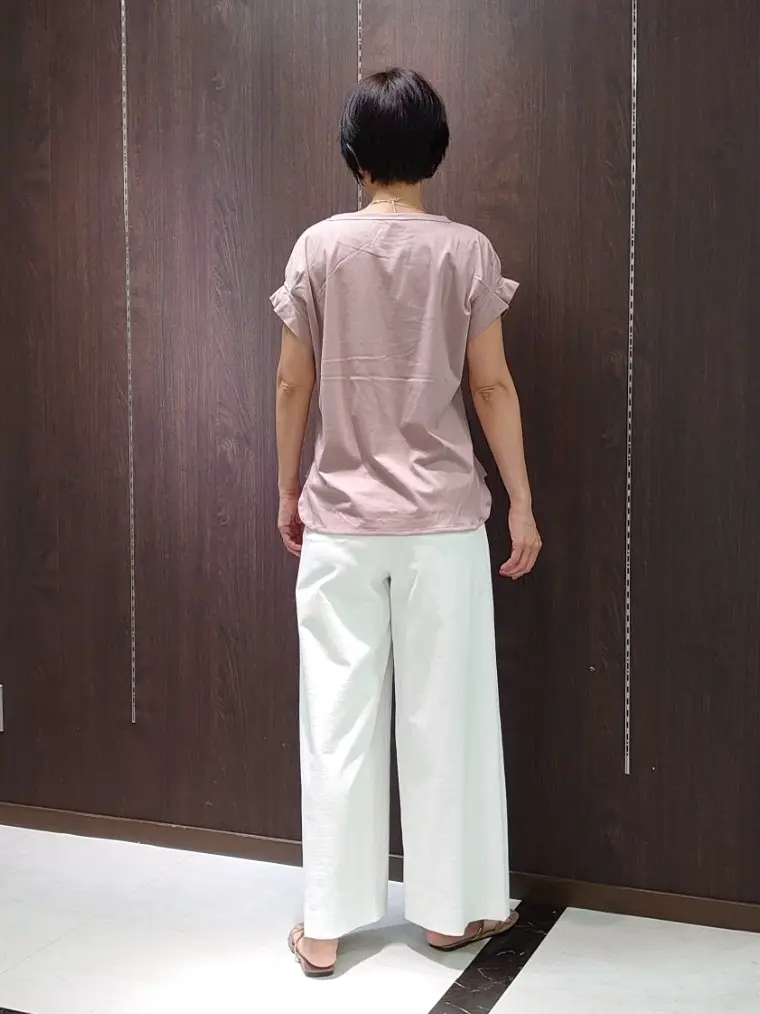 自由区 井上 コーディネート画像